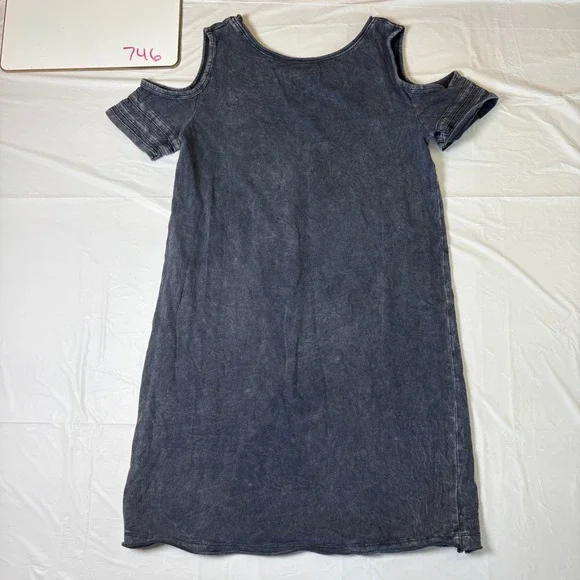 Hollister Womens Cold Shoulder Acid Wash T-Shirt Dress Charcoal Grey Small - Picture 4 of 6